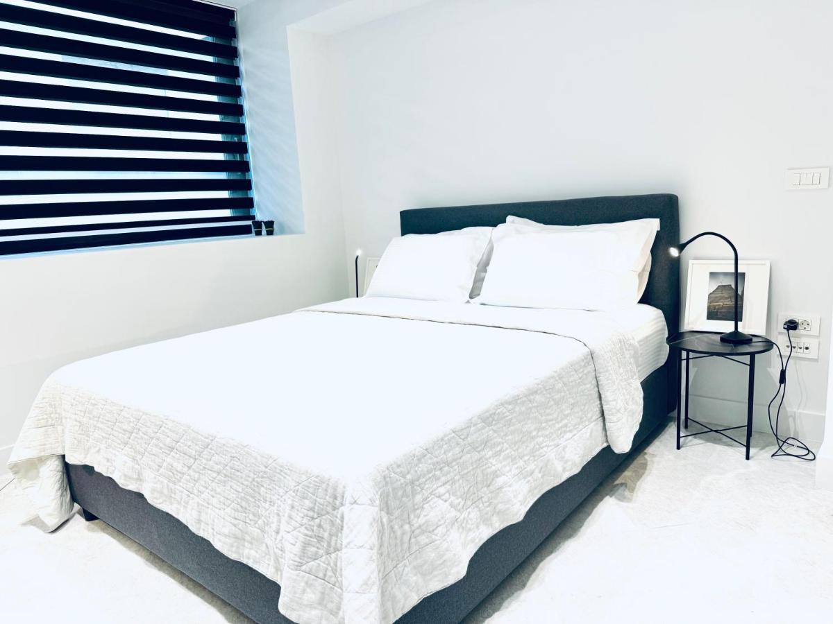 Stylish Central Superior Bedroom In Kolonaki Афины Экстерьер фото